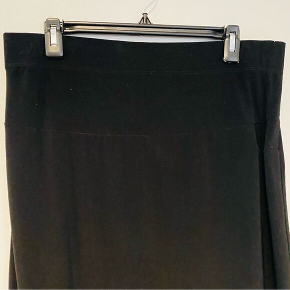 Motherhood Maternity Black Stretch Pull On Maxi Skirt Size Medium - Picture 2 of 6
